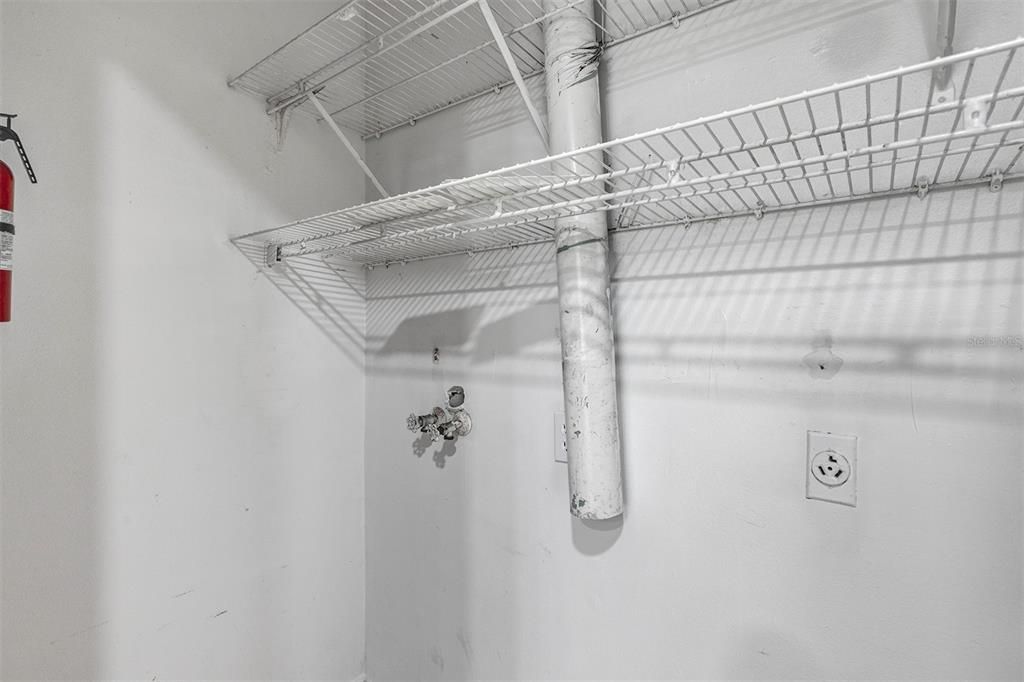 For Rent: $1,225 (2 beds, 1 baths, 785 Square Feet)