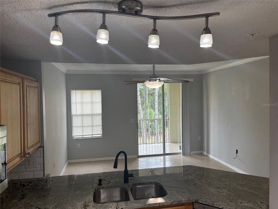 For Rent: $2,500 (3 beds, 2 baths, 1615 Square Feet)