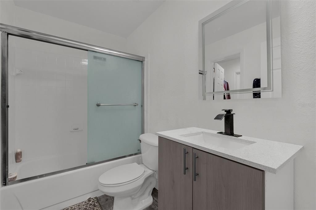 En Venta: $120,000 (2 camas, 2 baños, 1165 Pies cuadrados)