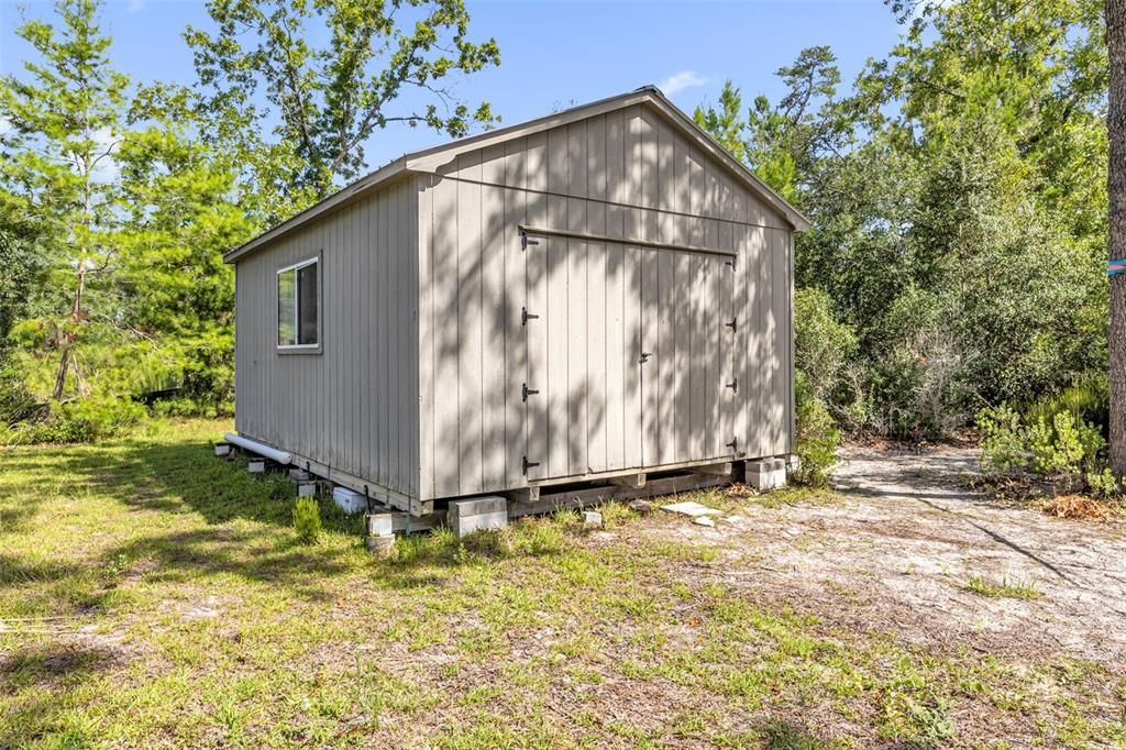 For Sale: $314,900 (3 beds, 2 baths, 1550 Square Feet)