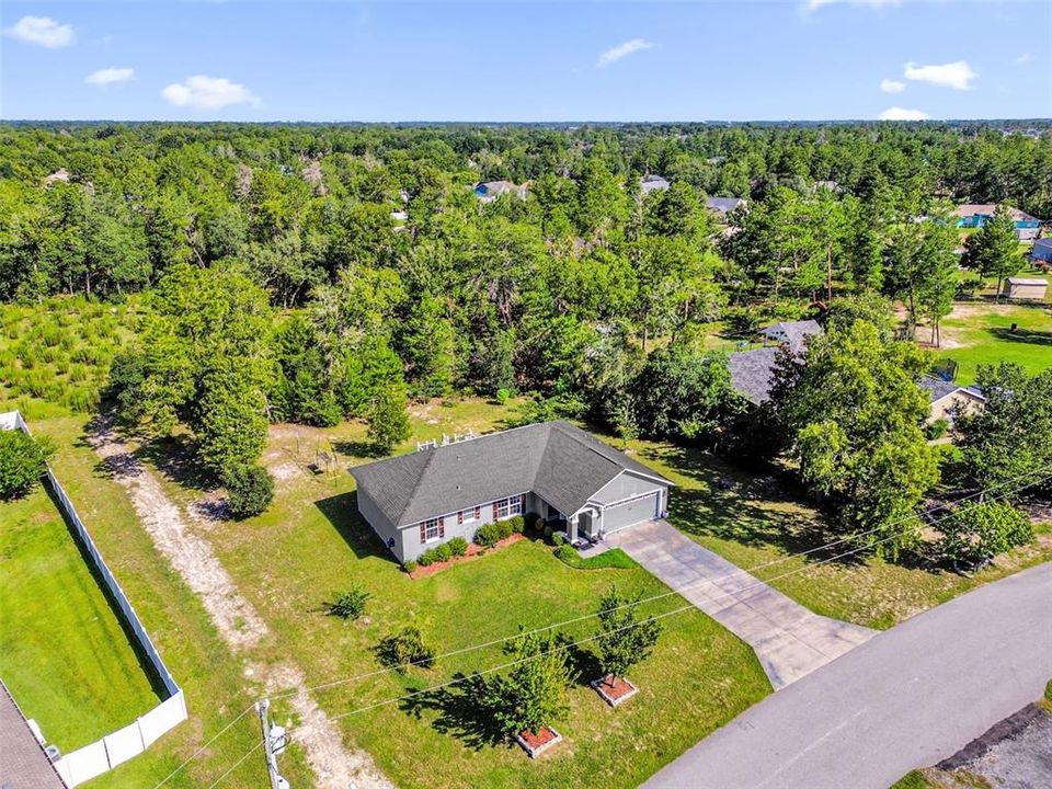 For Sale: $314,900 (3 beds, 2 baths, 1550 Square Feet)