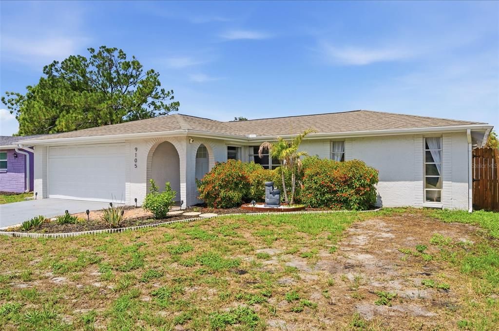 For Sale: $319,000 (3 beds, 2 baths, 1365 Square Feet)