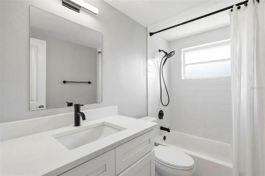 For Sale: $319,000 (3 beds, 2 baths, 1365 Square Feet)