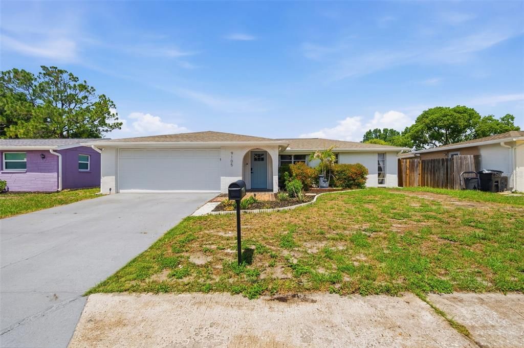 For Sale: $319,000 (3 beds, 2 baths, 1365 Square Feet)