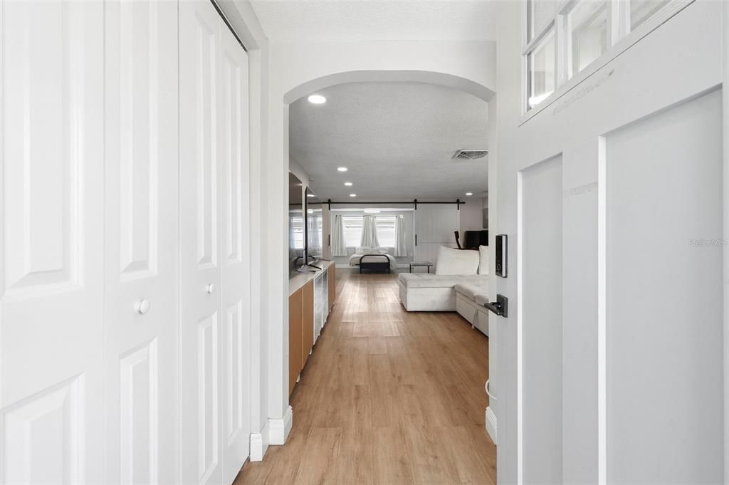 For Sale: $319,000 (3 beds, 2 baths, 1365 Square Feet)