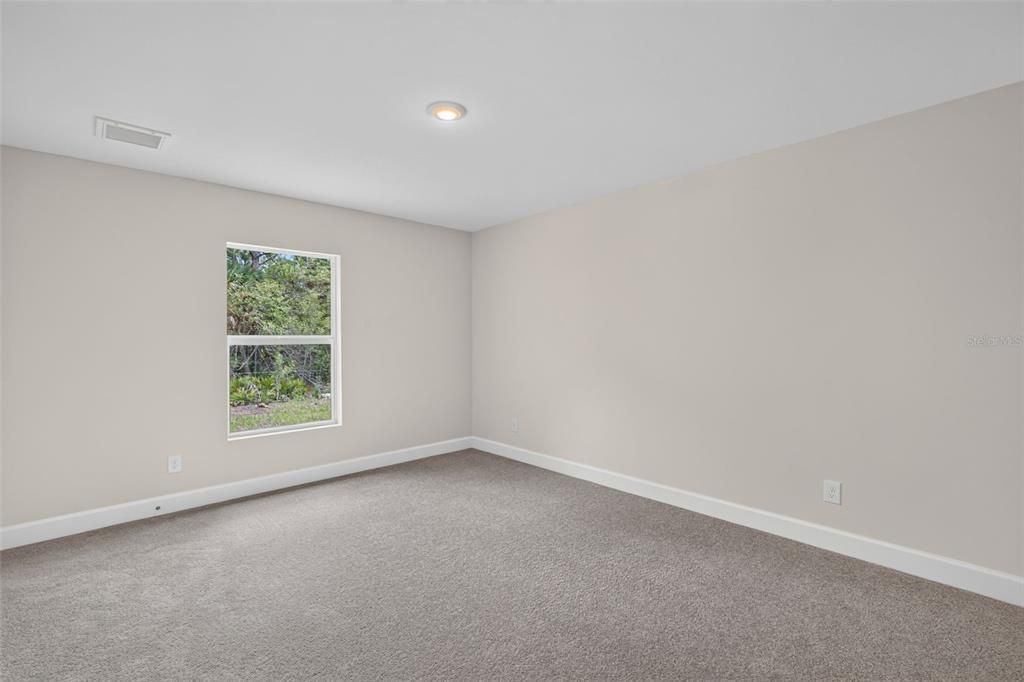 En Venta: $329,900 (3 camas, 3 baños, 1818 Pies cuadrados)