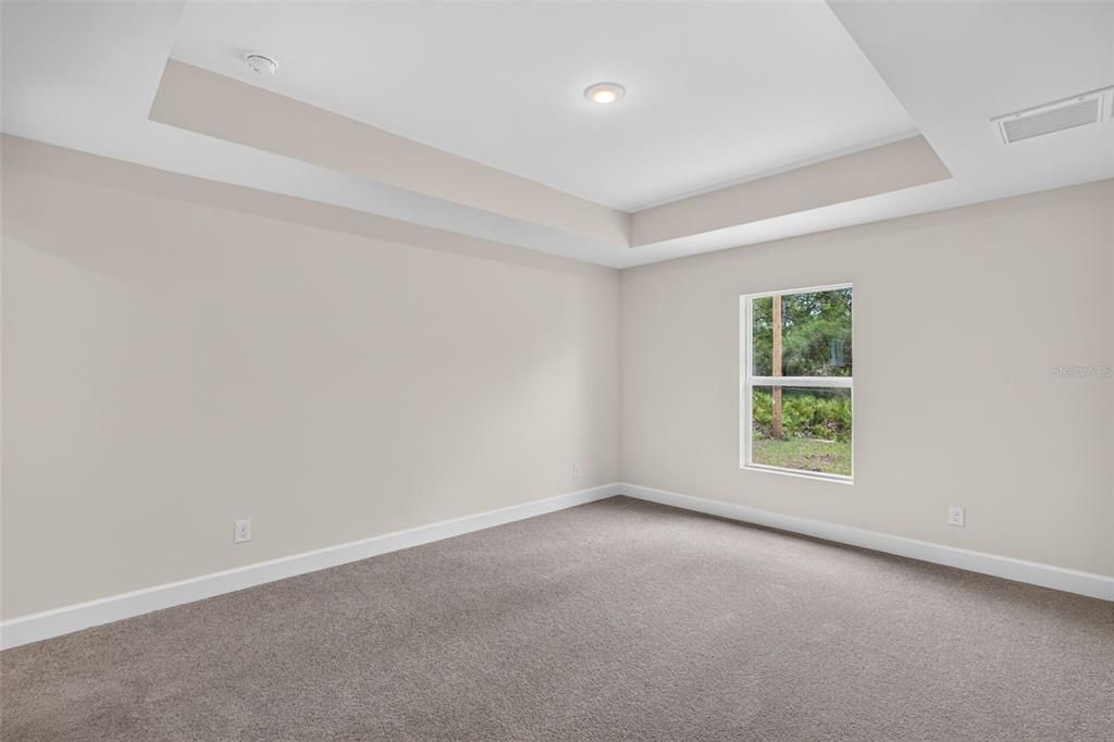En Venta: $329,900 (3 camas, 3 baños, 1818 Pies cuadrados)