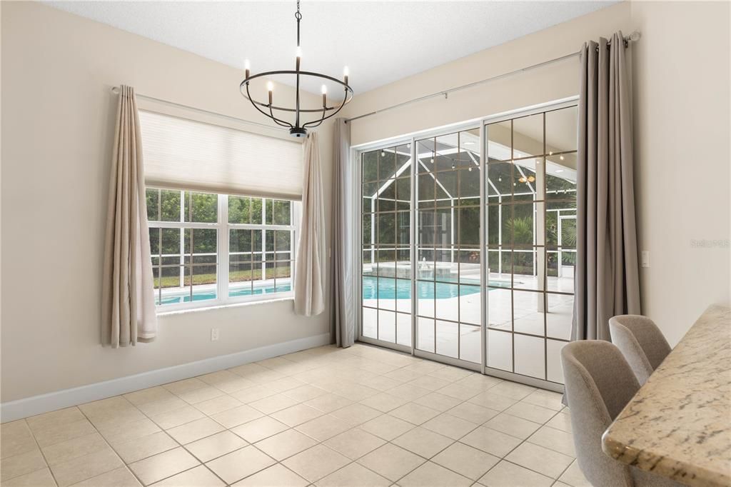 Active With Contract: $899,000 (3 beds, 3 baths, 2986 Square Feet)