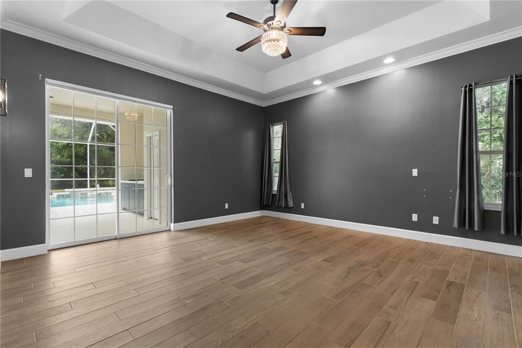 Active With Contract: $899,000 (3 beds, 3 baths, 2986 Square Feet)