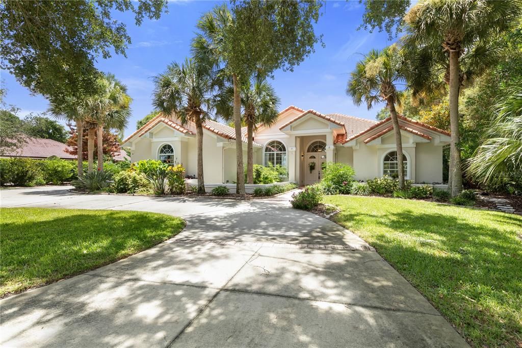 Active With Contract: $899,000 (3 beds, 3 baths, 2986 Square Feet)