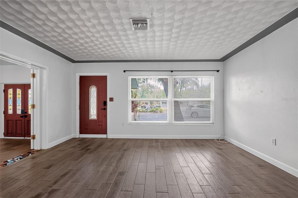 В аренду: $2,995 (3 спален, 2 ванн, 1352 Квадратных фут)