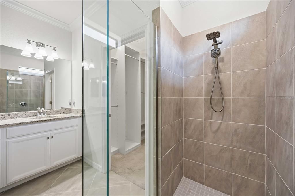 На продажу: $675,000 (2 спален, 2 ванн, 1907 Квадратных фут)