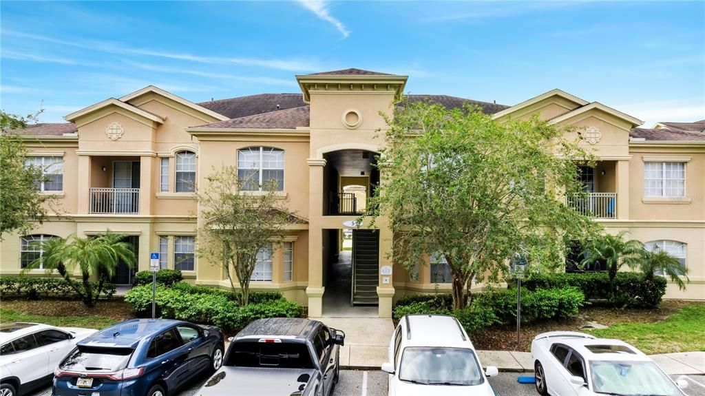 En Venta: $255,000 (4 camas, 2 baños, 1688 Pies cuadrados)