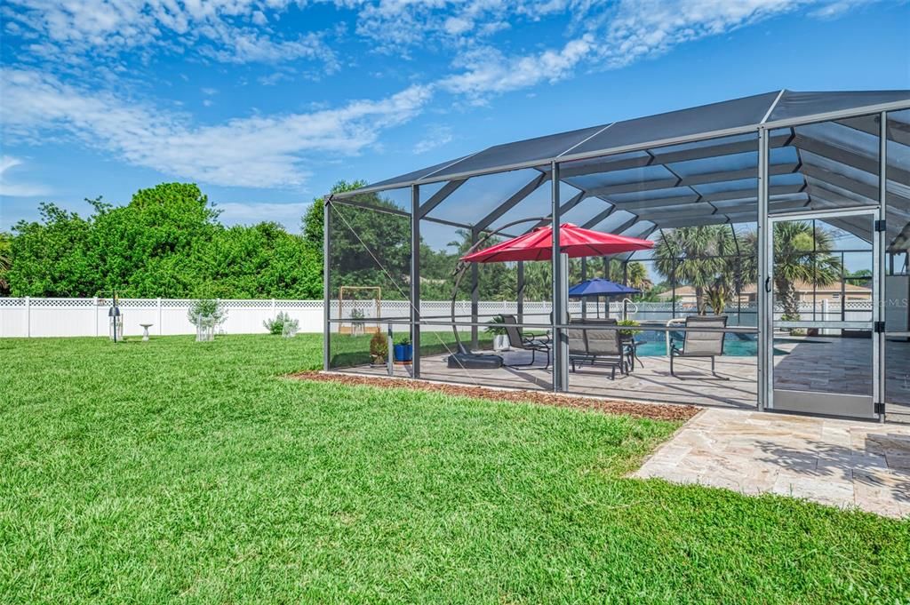 For Sale: $699,900 (4 beds, 3 baths, 2431 Square Feet)
