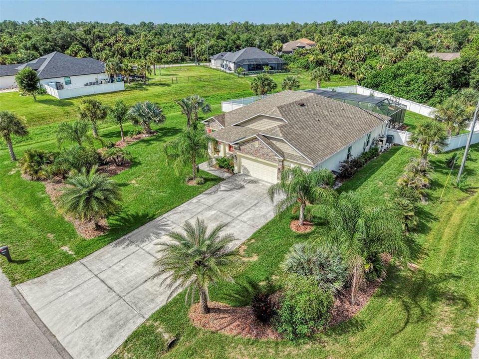 For Sale: $699,900 (4 beds, 3 baths, 2431 Square Feet)