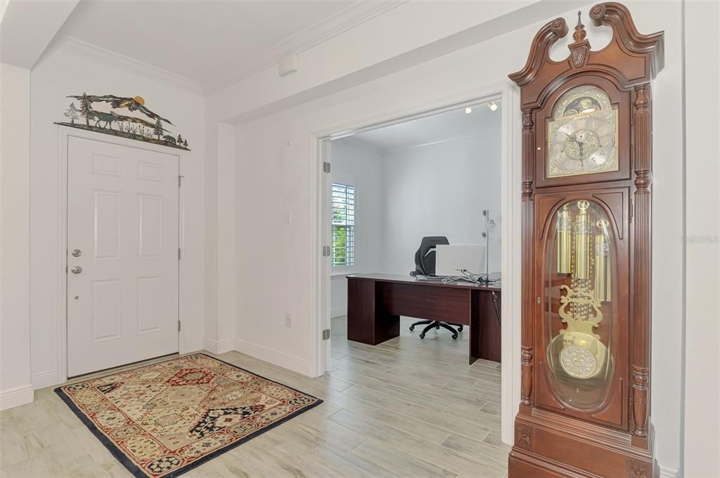 For Sale: $699,900 (4 beds, 3 baths, 2431 Square Feet)