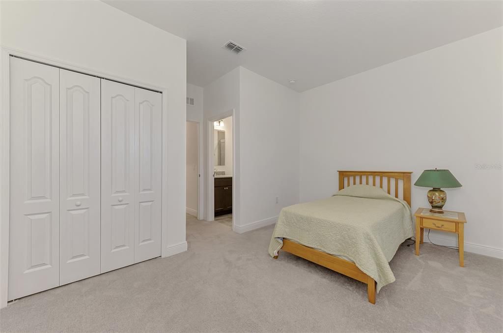 For Sale: $699,900 (4 beds, 3 baths, 2431 Square Feet)