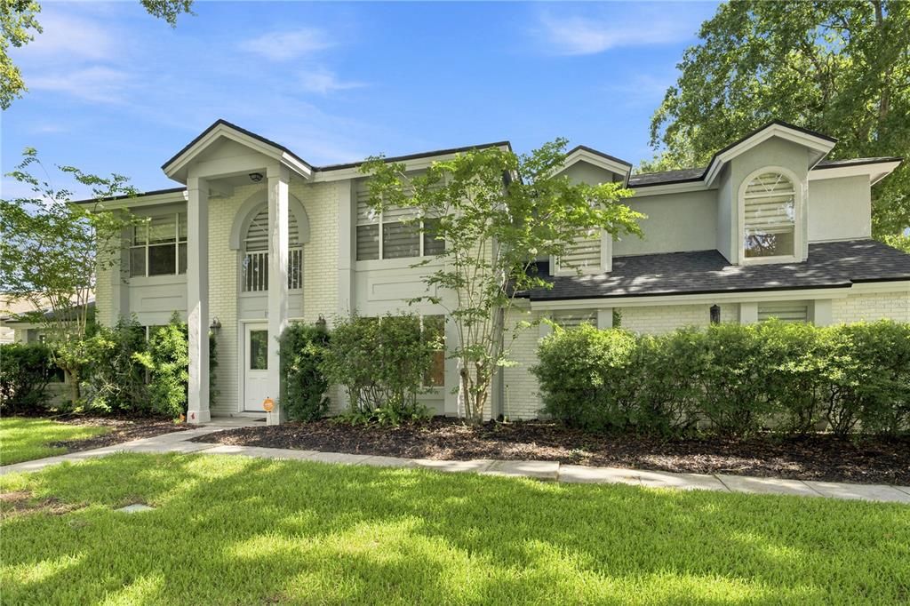 Activo con contrato: $549,900 (4 camas, 3 baños, 3095 Pies cuadrados)
