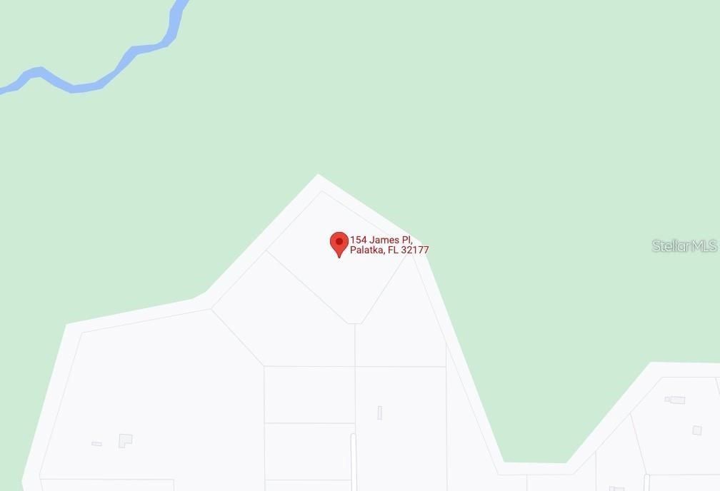 На продажу: $50,000 (5.23 acres)