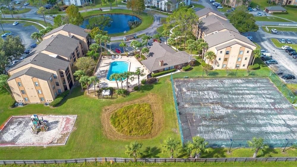 На продажу: $139,500 (1 спален, 1 ванн, 635 Квадратных фут)