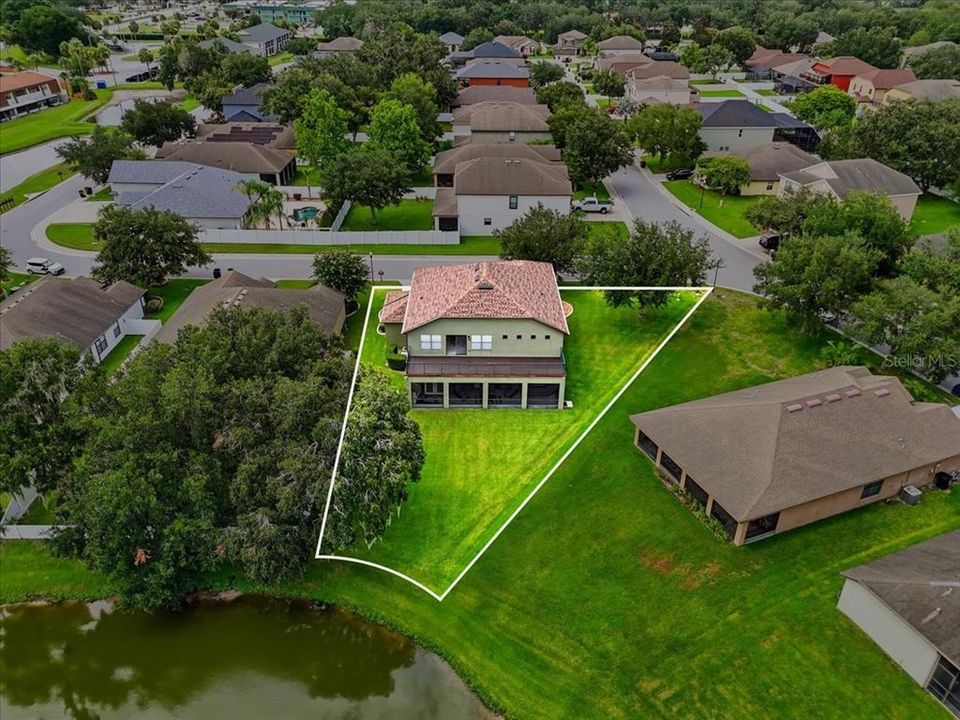 En Venta: $550,000 (4 camas, 3 baños, 3587 Pies cuadrados)