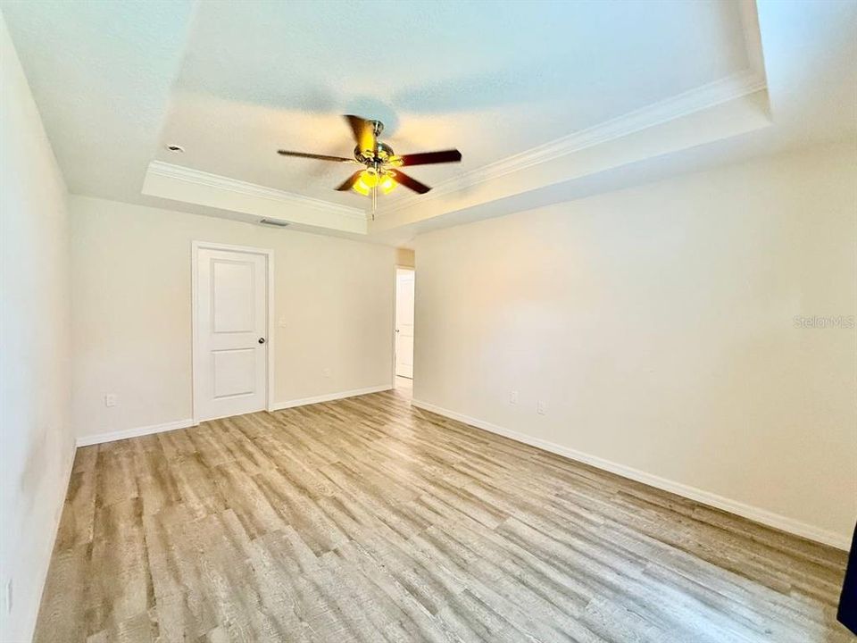 В аренду: $2,300 (3 спален, 2 ванн, 1421 Квадратных фут)