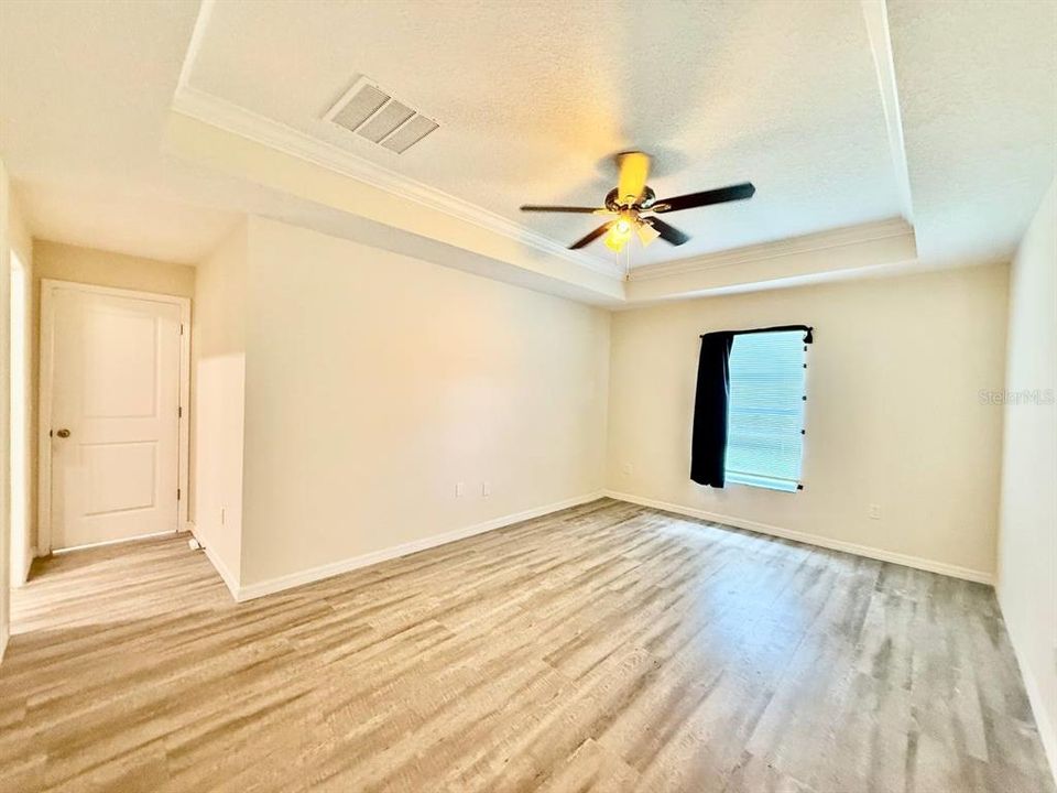 В аренду: $2,300 (3 спален, 2 ванн, 1421 Квадратных фут)