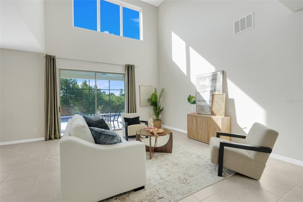 En Venta: $815,000 (4 camas, 3 baños, 2790 Pies cuadrados)