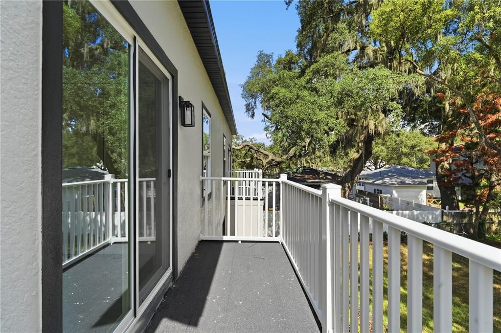 For Sale: $559,000 (3 beds, 2 baths, 1576 Square Feet)