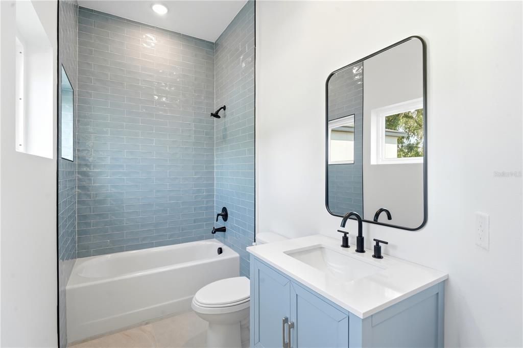 For Sale: $559,000 (3 beds, 2 baths, 1576 Square Feet)