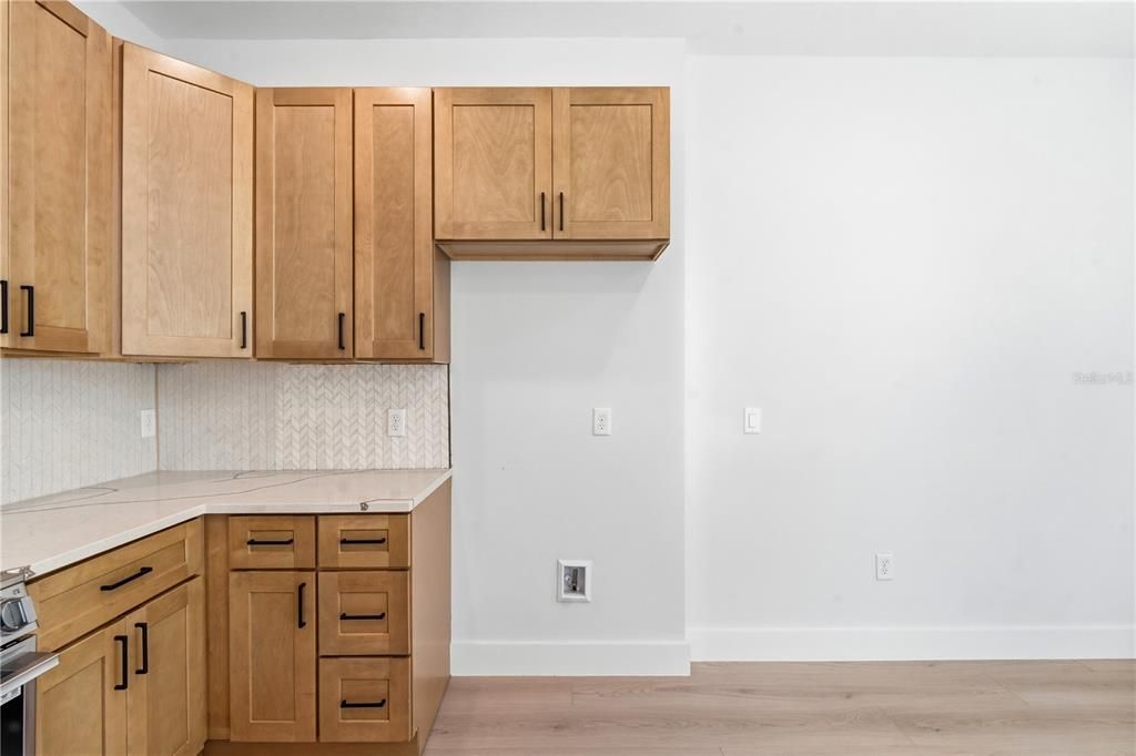 For Sale: $559,000 (3 beds, 2 baths, 1576 Square Feet)