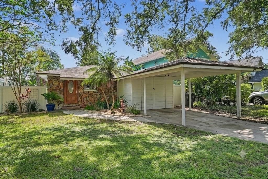 Activo con contrato: $299,000 (3 camas, 1 baños, 1056 Pies cuadrados)
