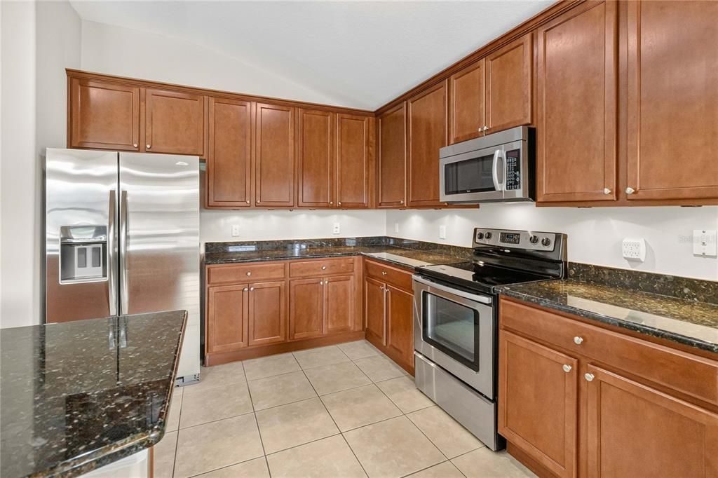 На продажу: $365,000 (3 спален, 2 ванн, 1515 Квадратных фут)