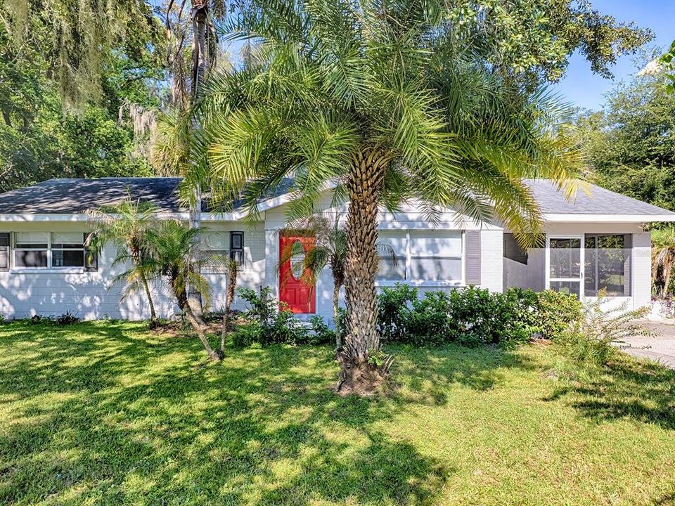 For Sale: $284,990 (3 beds, 1 baths, 1301 Square Feet)