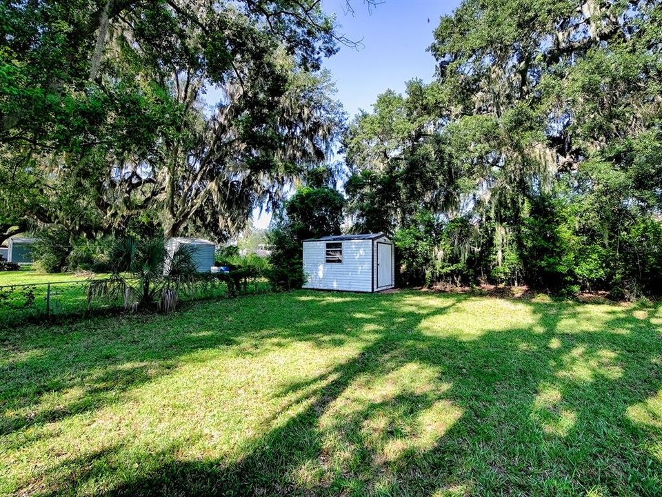 For Sale: $284,990 (3 beds, 1 baths, 1301 Square Feet)