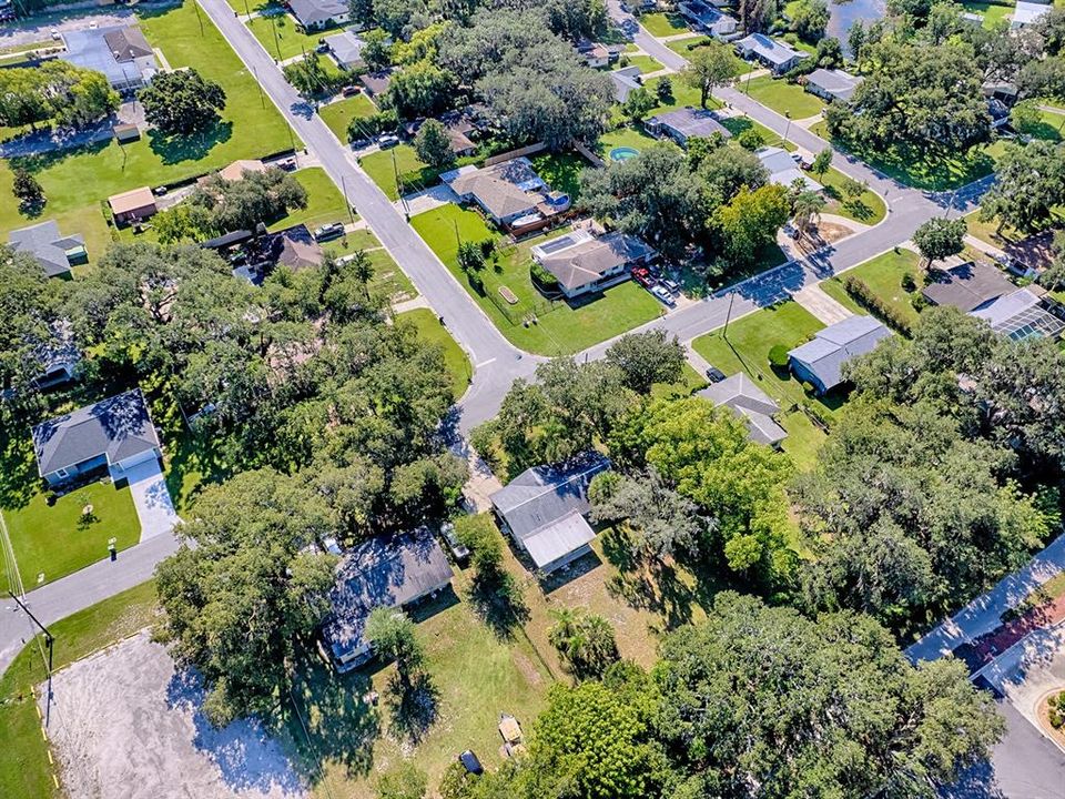For Sale: $284,990 (3 beds, 1 baths, 1301 Square Feet)