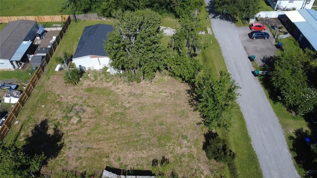 待售: $49,700 (0.17 acres)