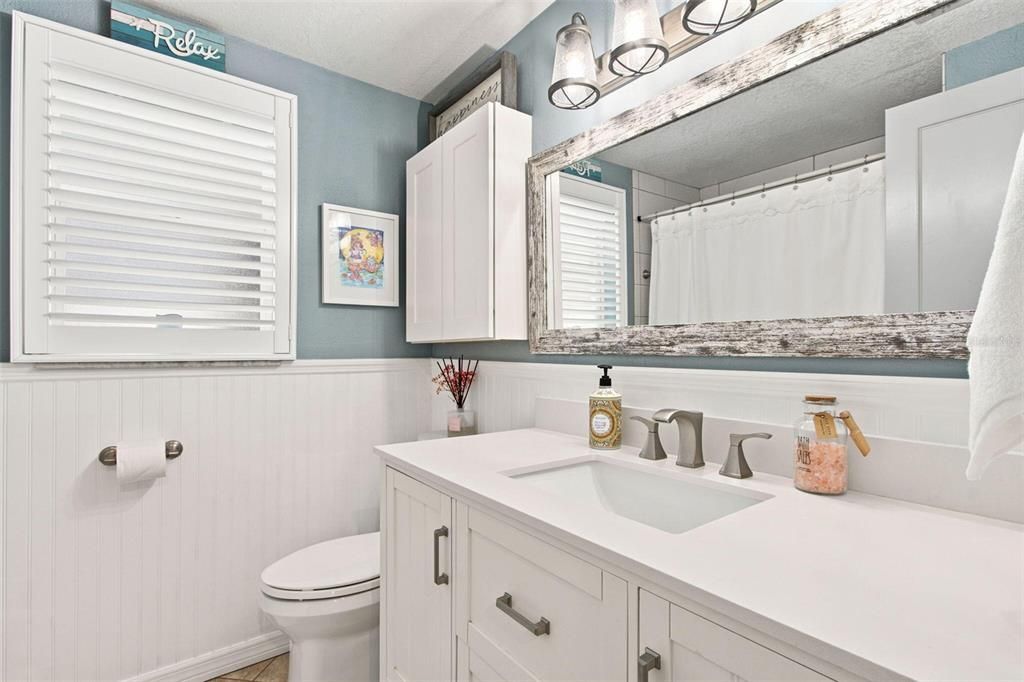 Active With Contract: $395,000 (3 beds, 2 baths, 1380 Square Feet)
