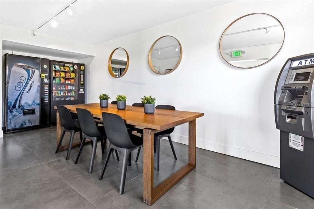 For Sale: $57,000 (1 beds, 1 baths, 198 Square Feet)