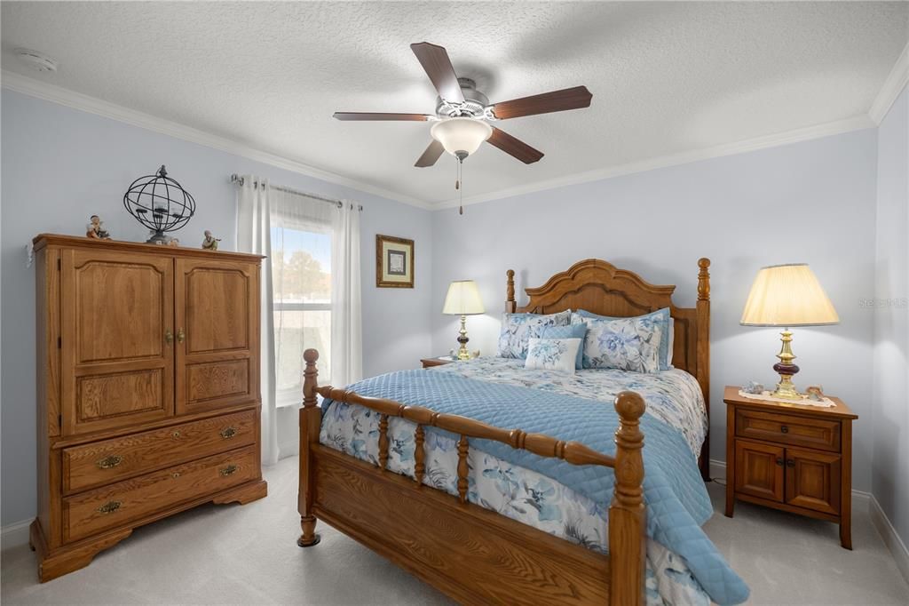 For Sale: $355,000 (3 beds, 2 baths, 2150 Square Feet)