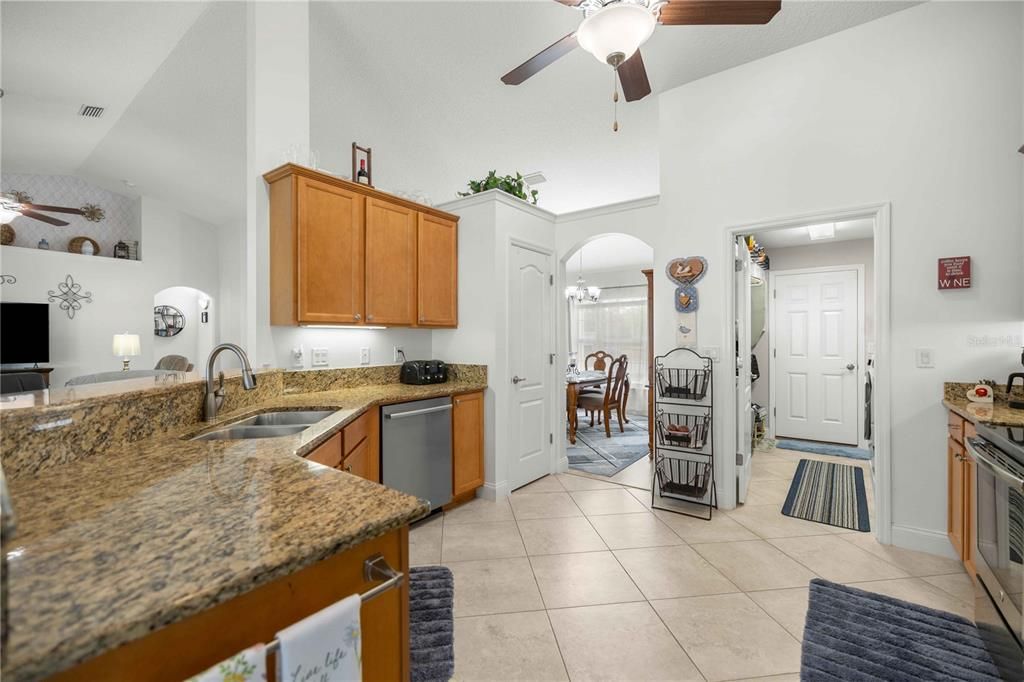 For Sale: $355,000 (3 beds, 2 baths, 2150 Square Feet)