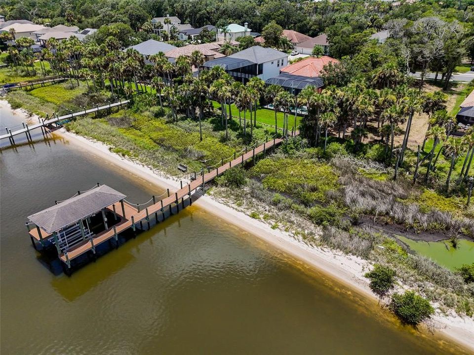 待售: $324,900 (0.52 acres)