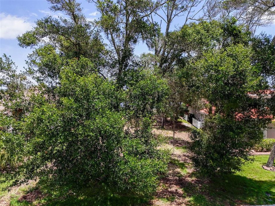 待售: $324,900 (0.52 acres)