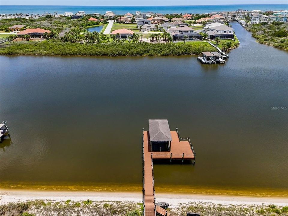待售: $324,900 (0.52 acres)