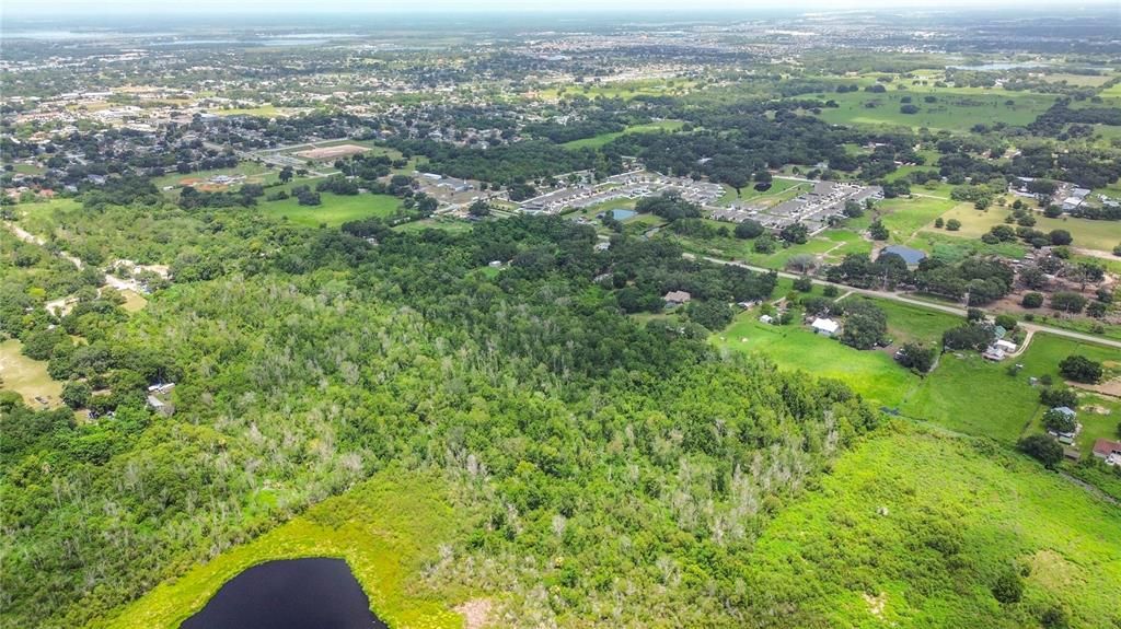 En Venta: $950,000 (4.71 acres)