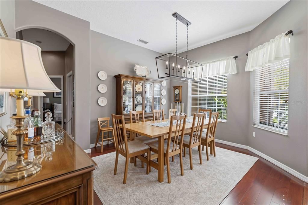 На продажу: $449,900 (4 спален, 3 ванн, 2458 Квадратных фут)