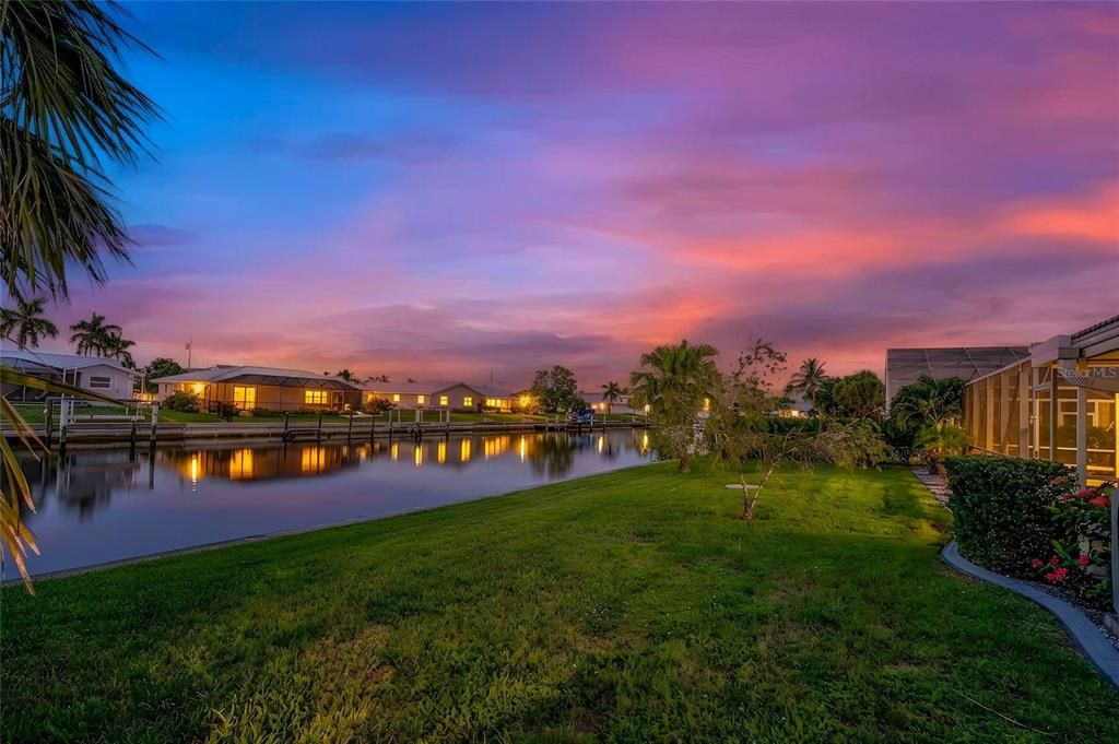 For Sale: $779,000 (4 beds, 3 baths, 1926 Square Feet)