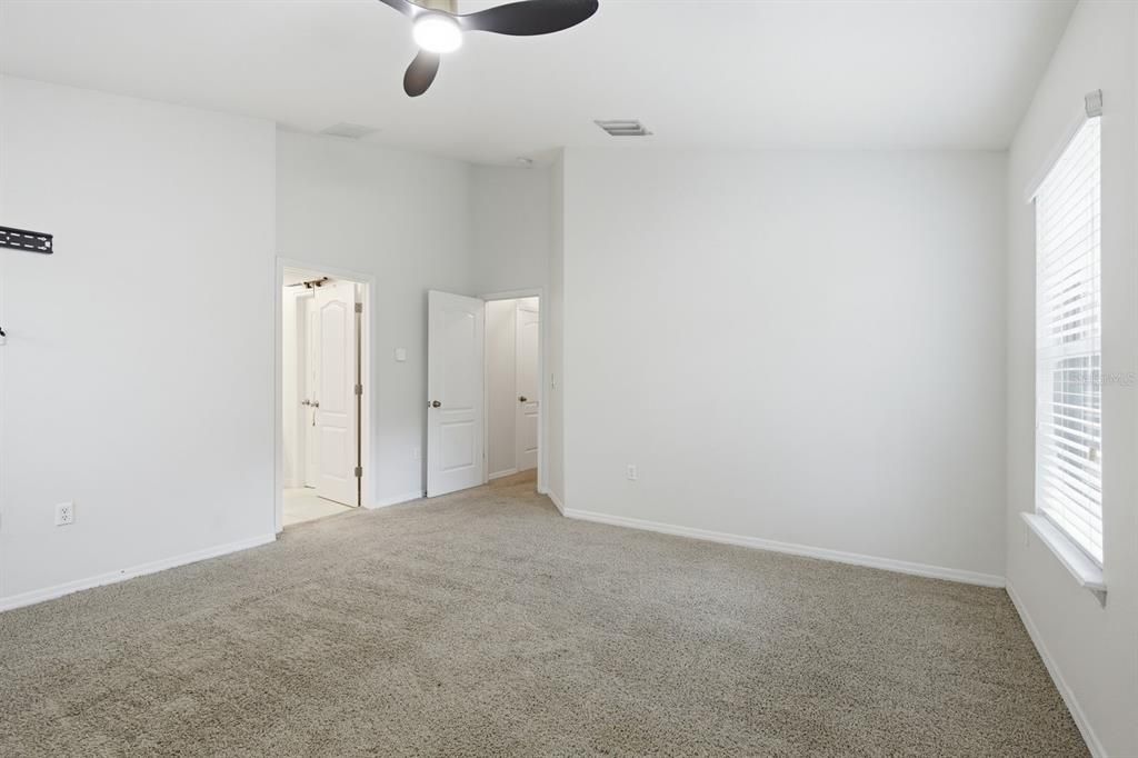 For Sale: $409,900 (3 beds, 2 baths, 1776 Square Feet)