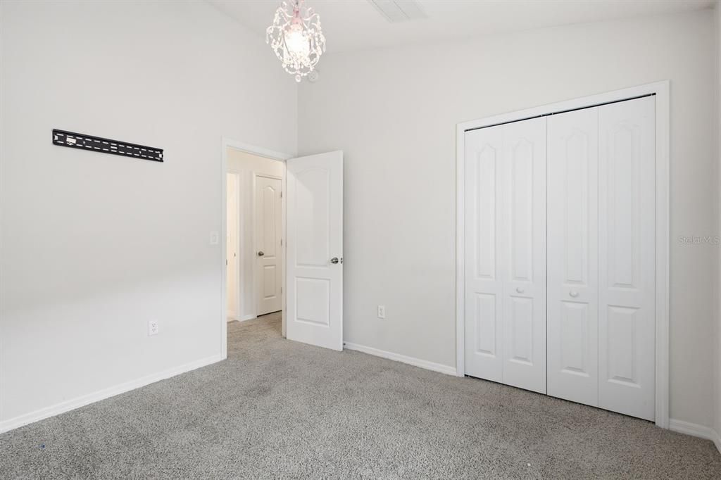For Sale: $409,900 (3 beds, 2 baths, 1776 Square Feet)