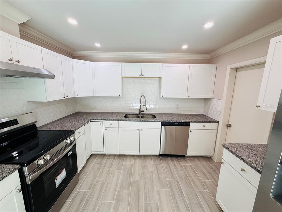 En Venta: $214,900 (3 camas, 1 baños, 1168 Pies cuadrados)